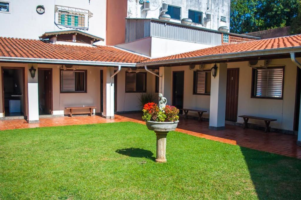Galeria Hotel Pousada Jaguariúna Dış mekan fotoğraf