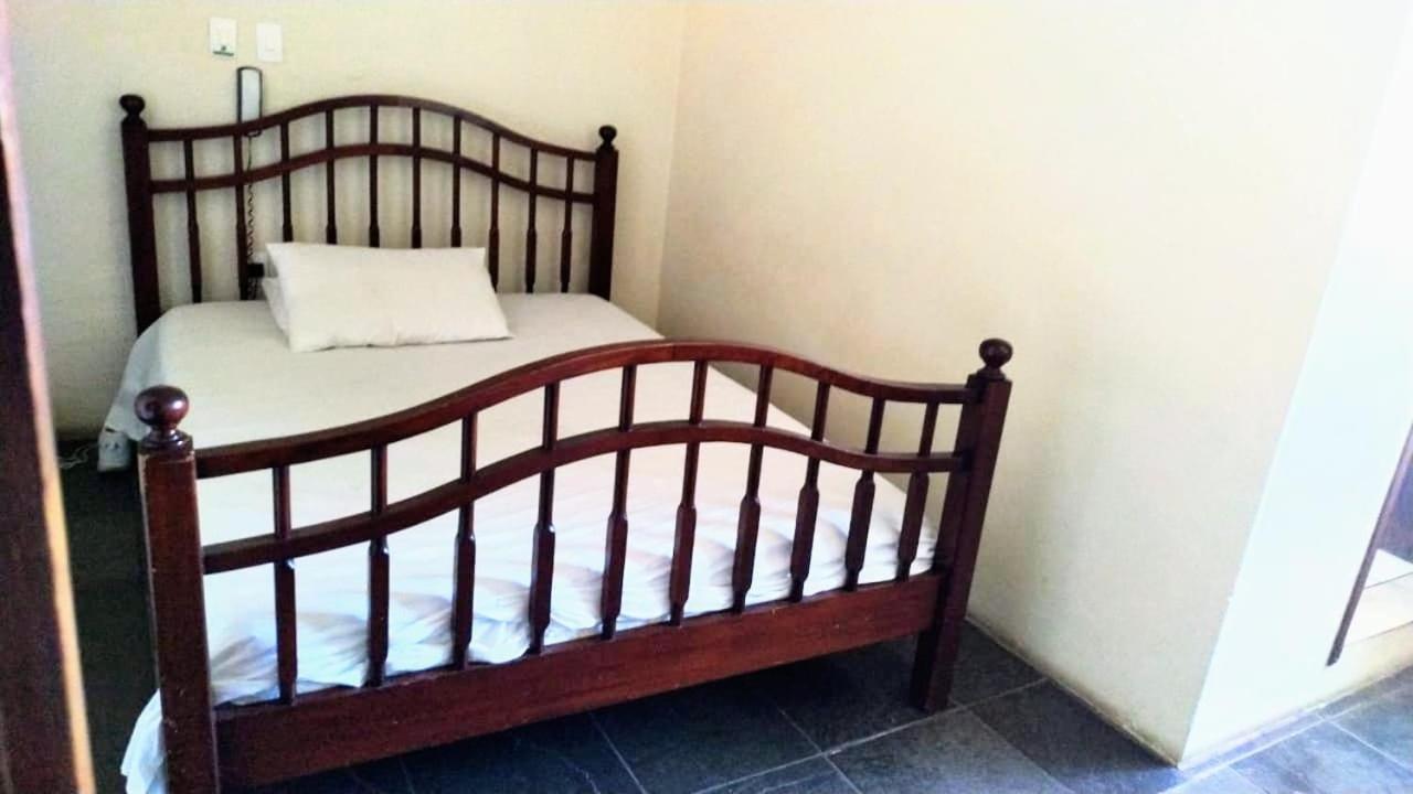 Galeria Hotel Pousada Jaguariúna Dış mekan fotoğraf
